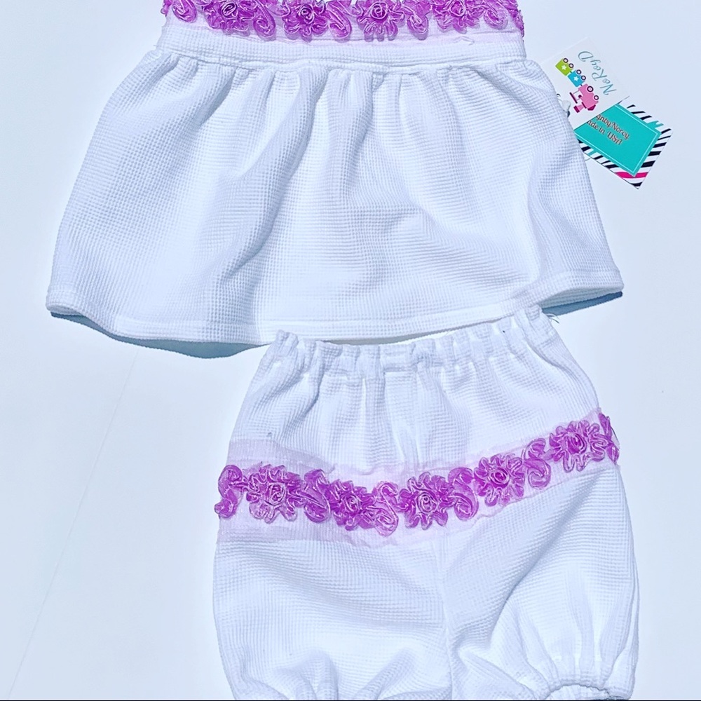 Newborn baby clothes